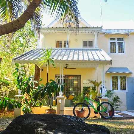 Wolmar Flic En Flac 3 Bedroom Beach Villa Exterior photo