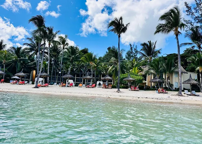 Wolmar Flic En Flac 3 Bedroom Beach Villa